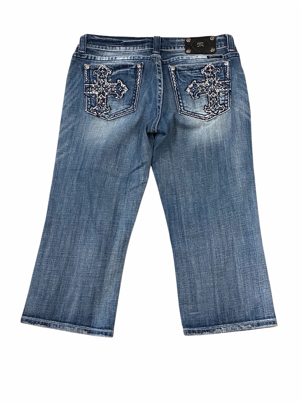 Miss Me Capri Jeans JP5345P Size 33 Medium Color Cross Pockets Bling